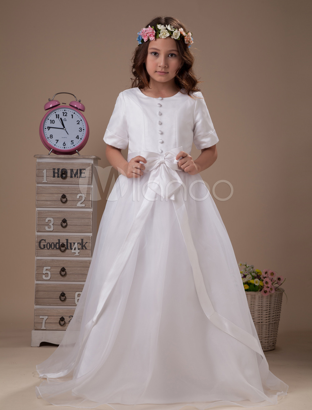 White Half Sleeves Round Neck Satin First Communion Dress Milanoo