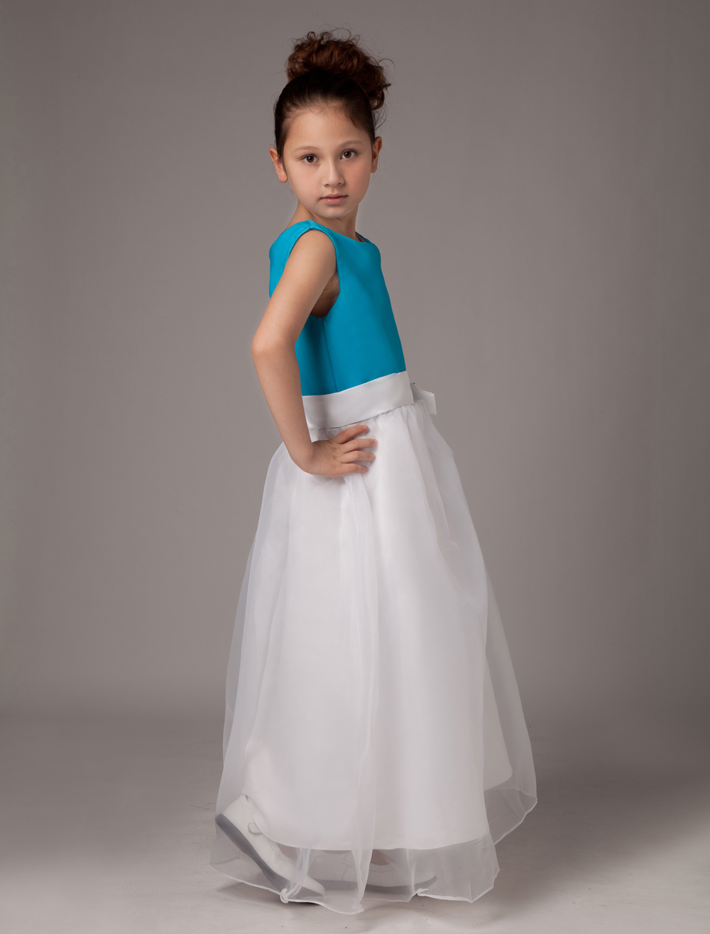 Sleeveless Flower Satin Organza Flower Girl Dress
