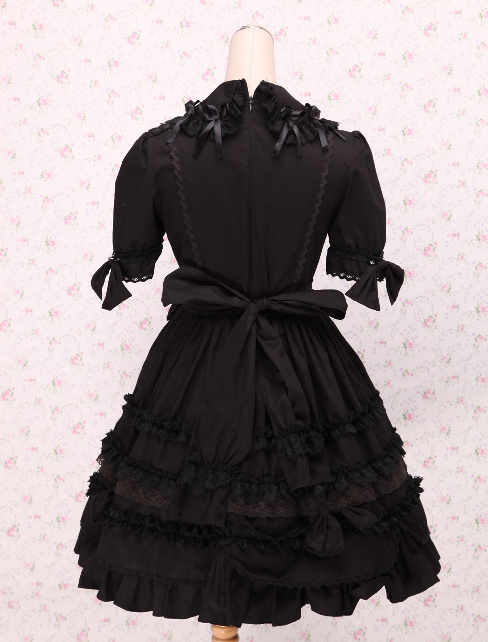 Gothic Lolita Dress OP Black Short Sleeves Shirring Lace Up Ruffles ...