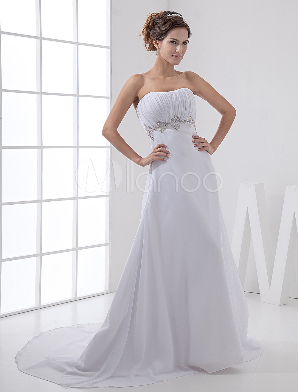 Exquisite White Satin And Chiffon Strapless Empire Waist Wedding Dress 6627