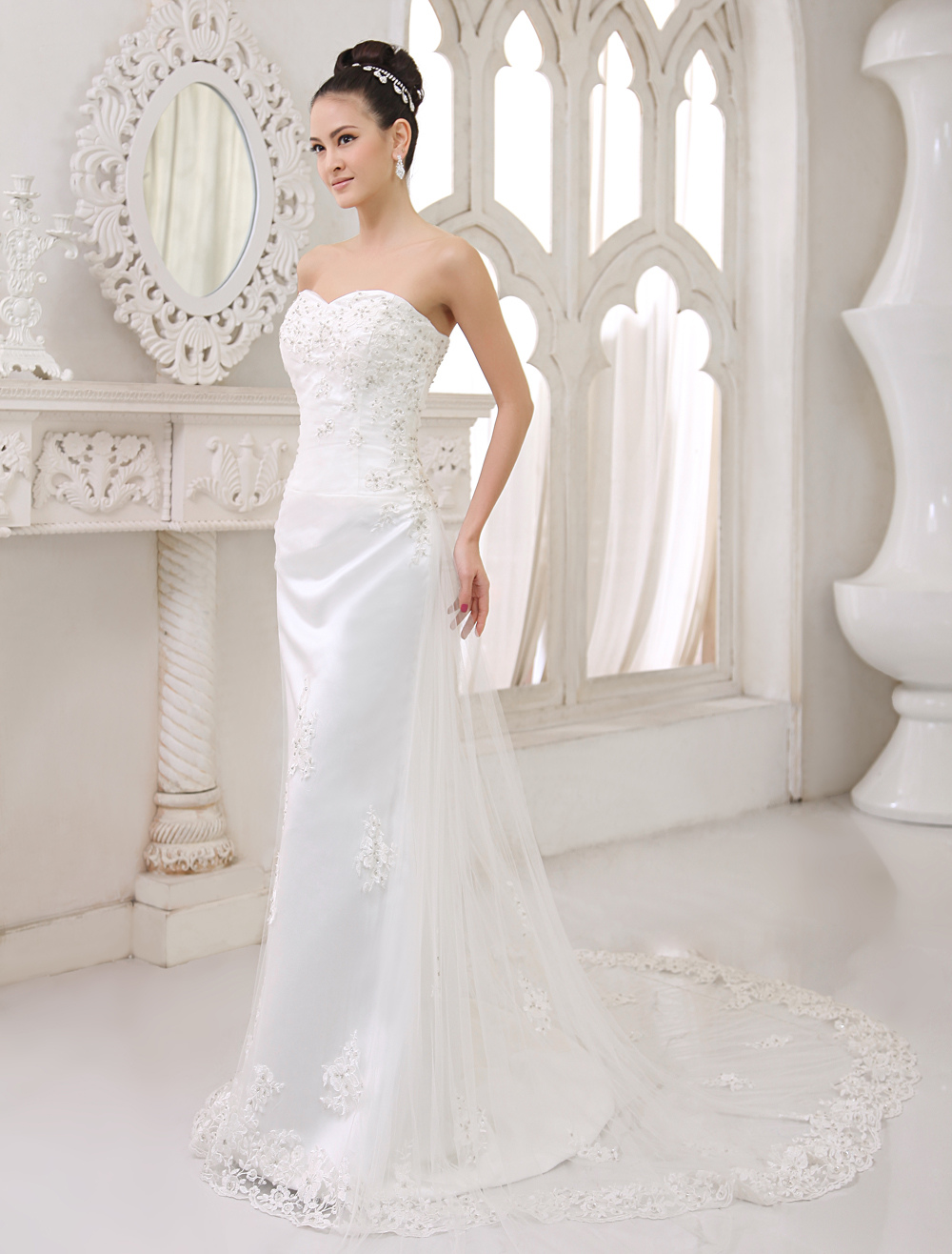 Satin Pleated Beaded Wedding Dress Court Lace up Side Slit Wedding Gown main image 0