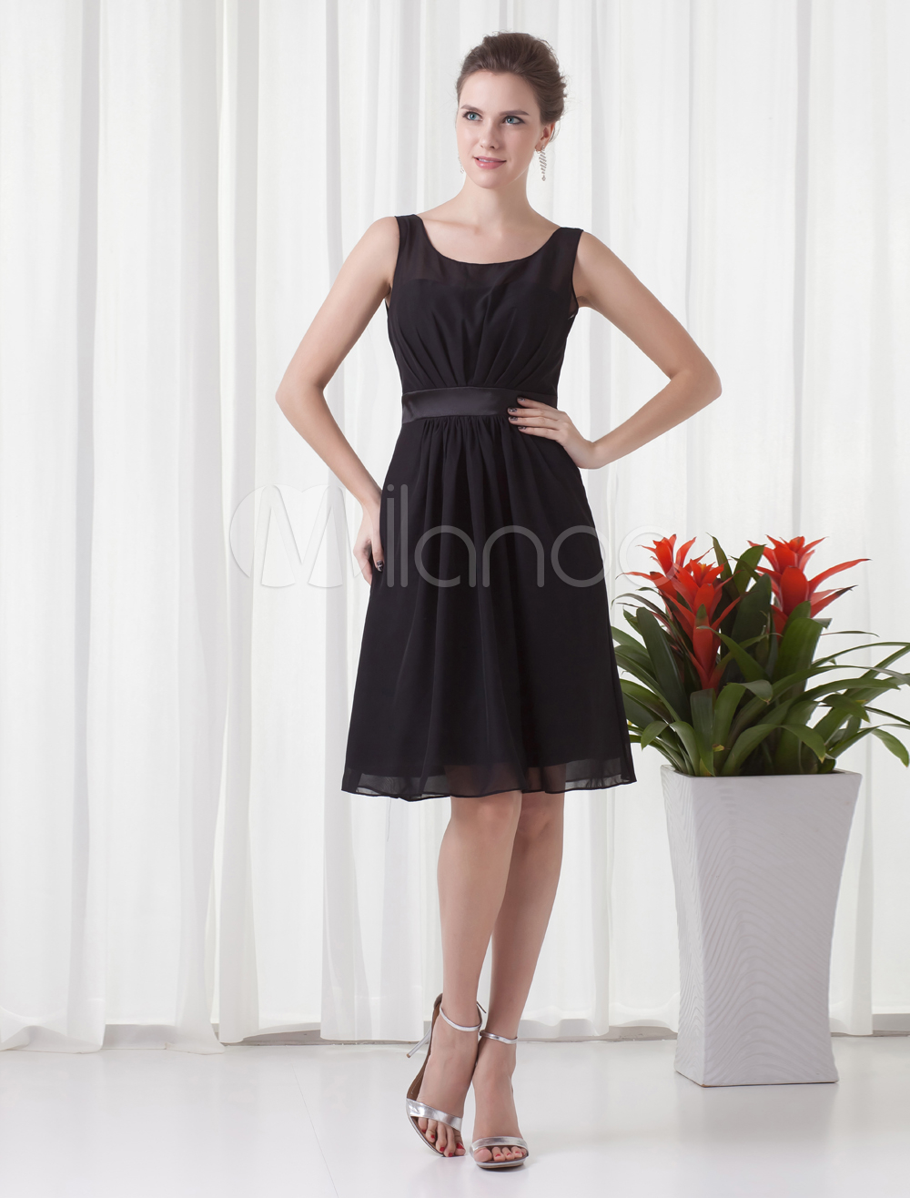 Black Chiffon Homecoming Dress in Knee Length - Milanoo.com