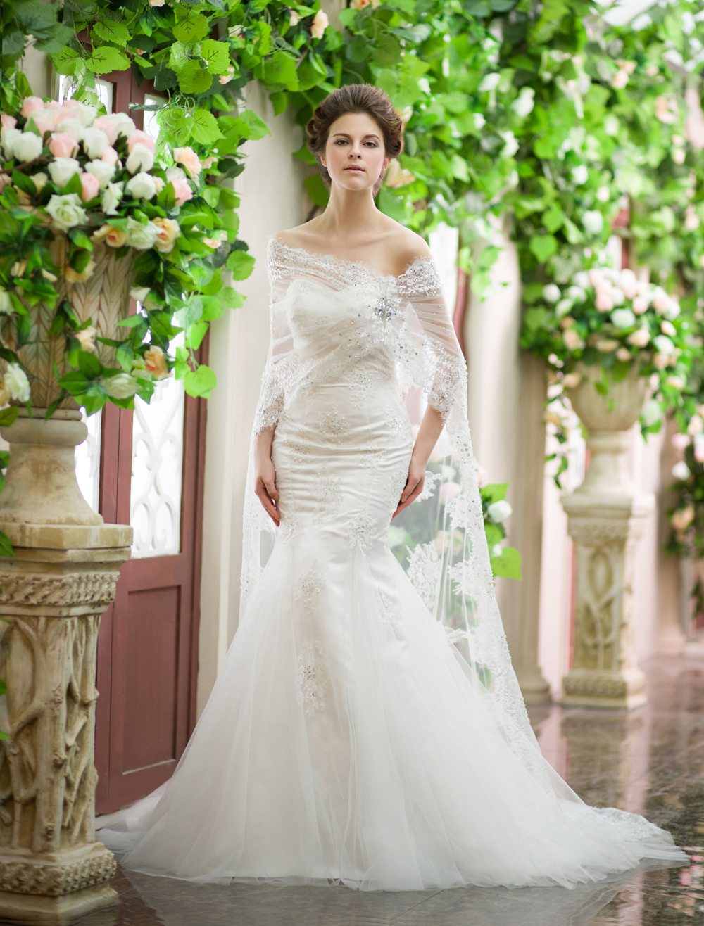 ivory mermaid wedding gown