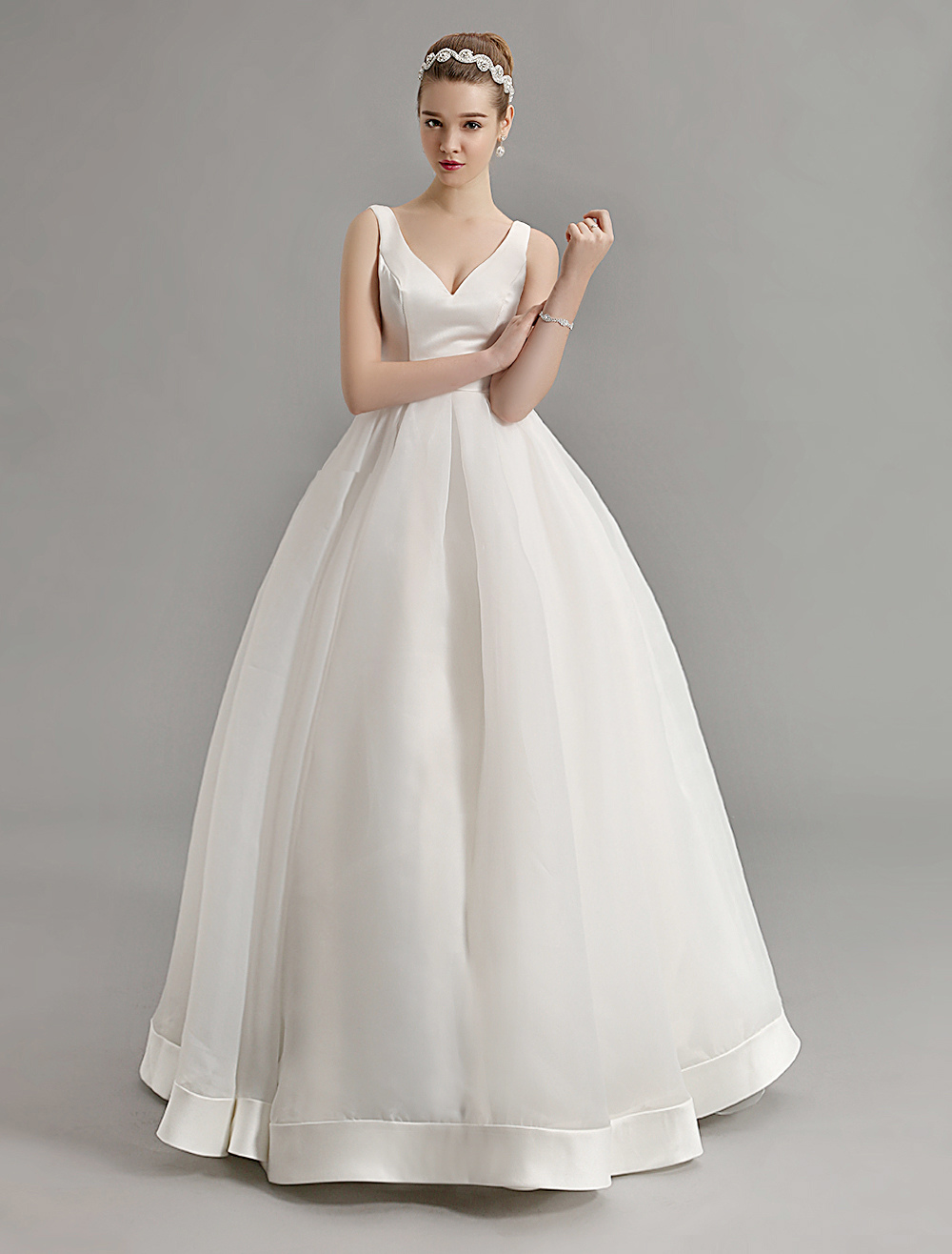 Vintage Wedding Dress V Neckline Bow Embellished Cut Out Back Satin ...
