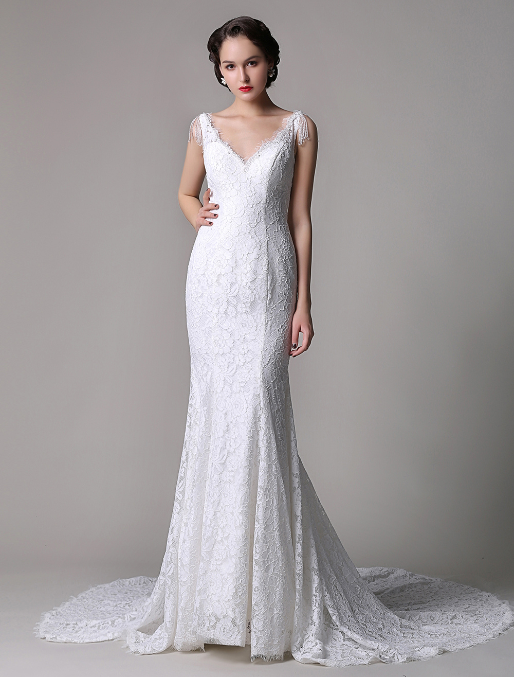 Vintage Elegant Lace V-Neck Mermaid Bridal Gown With Beaded Fringe ...