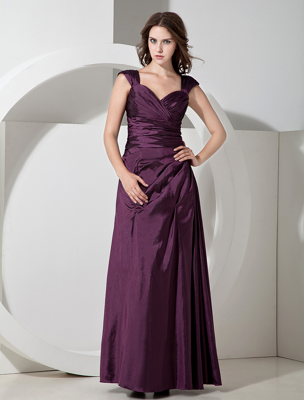 Frederica Sin Tirante Gasa Largo Vestido De Dama De Honor Morado Tallas Grandes main image 1