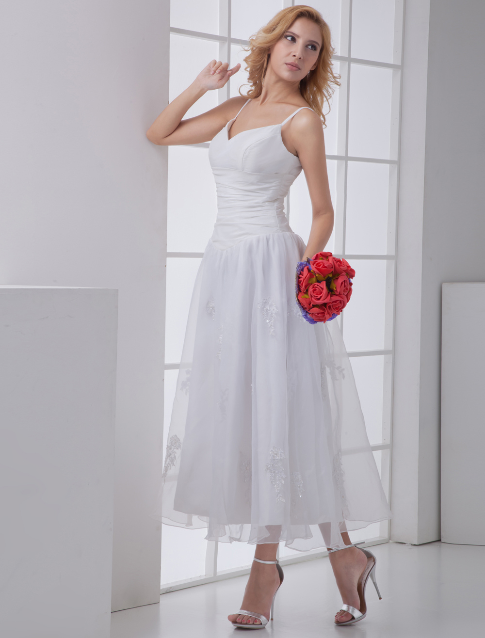 White A-line Spaghetti Strap Applique Organza Bridal Wedding Dress ...