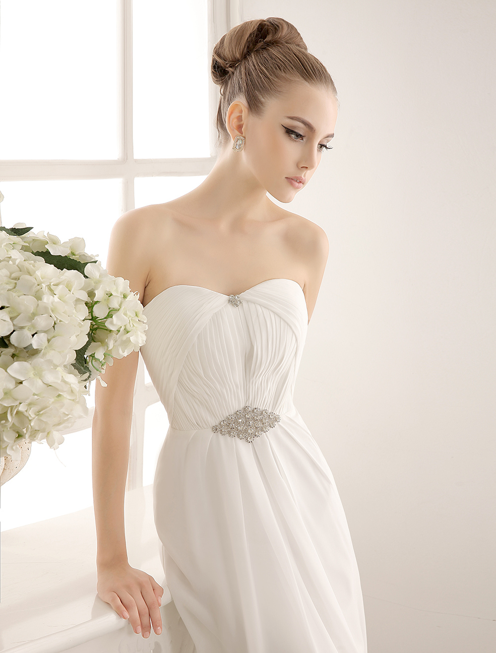 Strapless Bridal Wedding Gown With Rhinestones Detailing - Milanoo.com