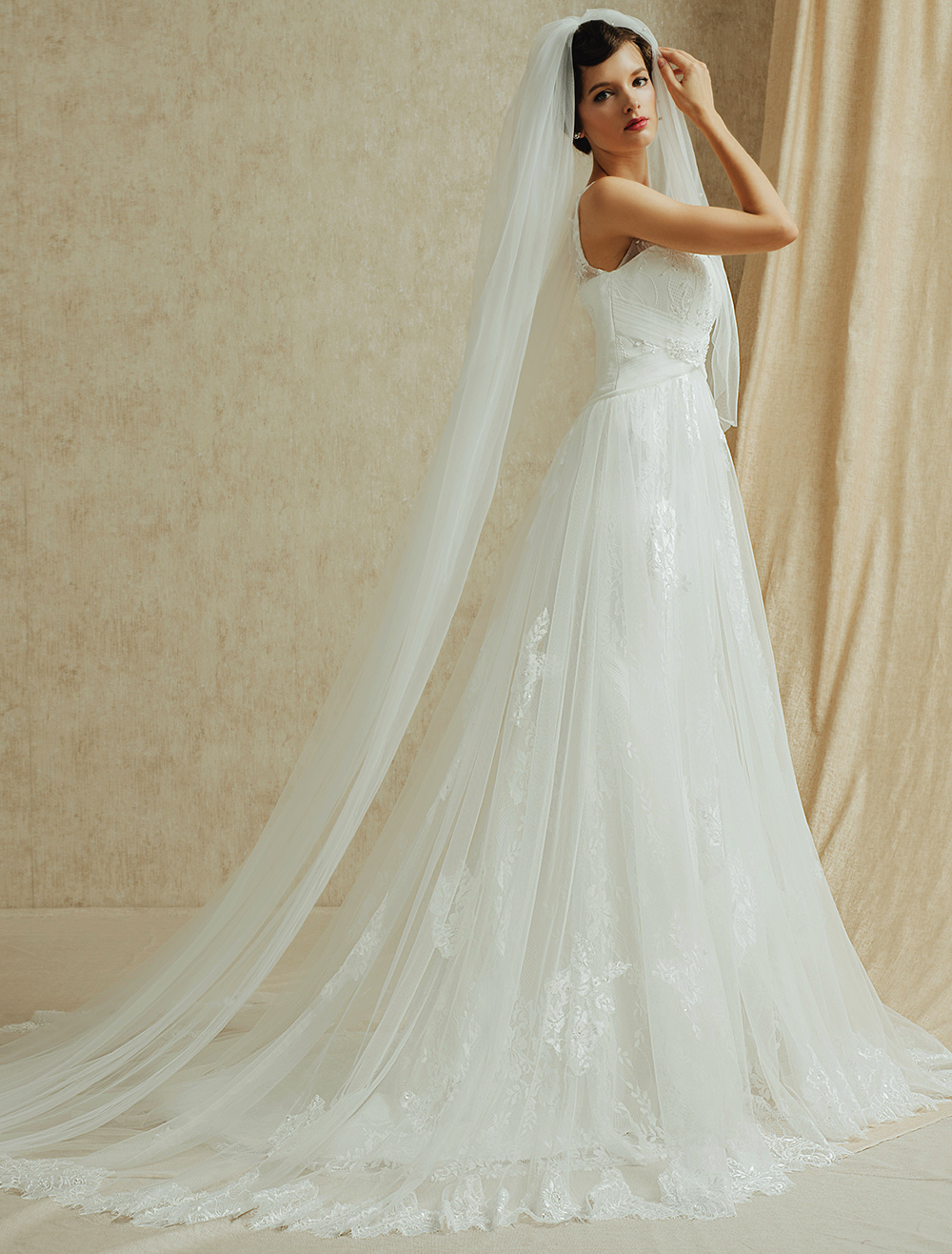 Ivory Lace Wedding Dress with Removable Panel Train ( Veil