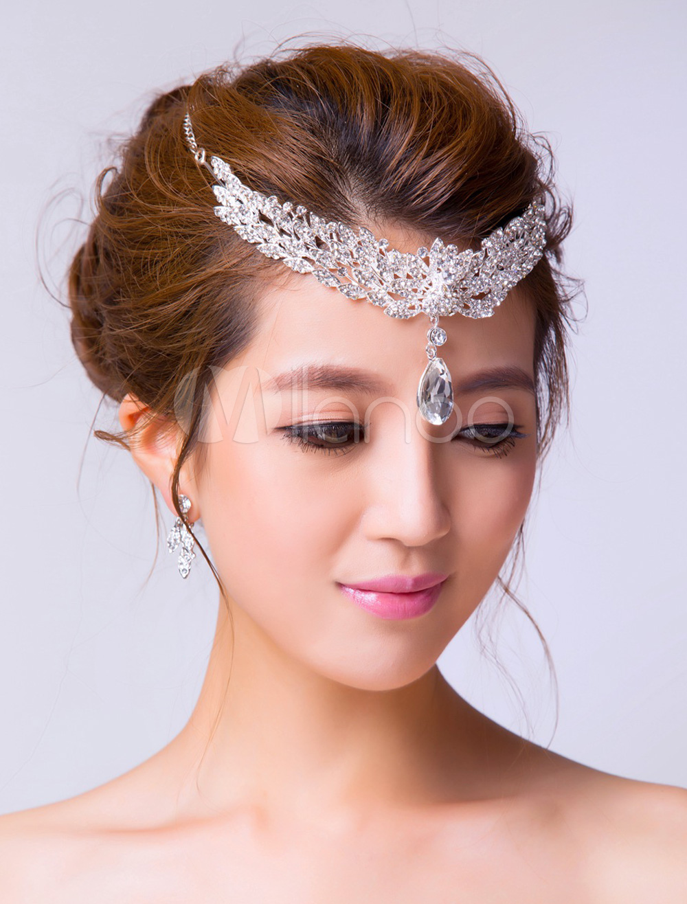 Embellished Bridal Forehead Jewelry with Tear drop