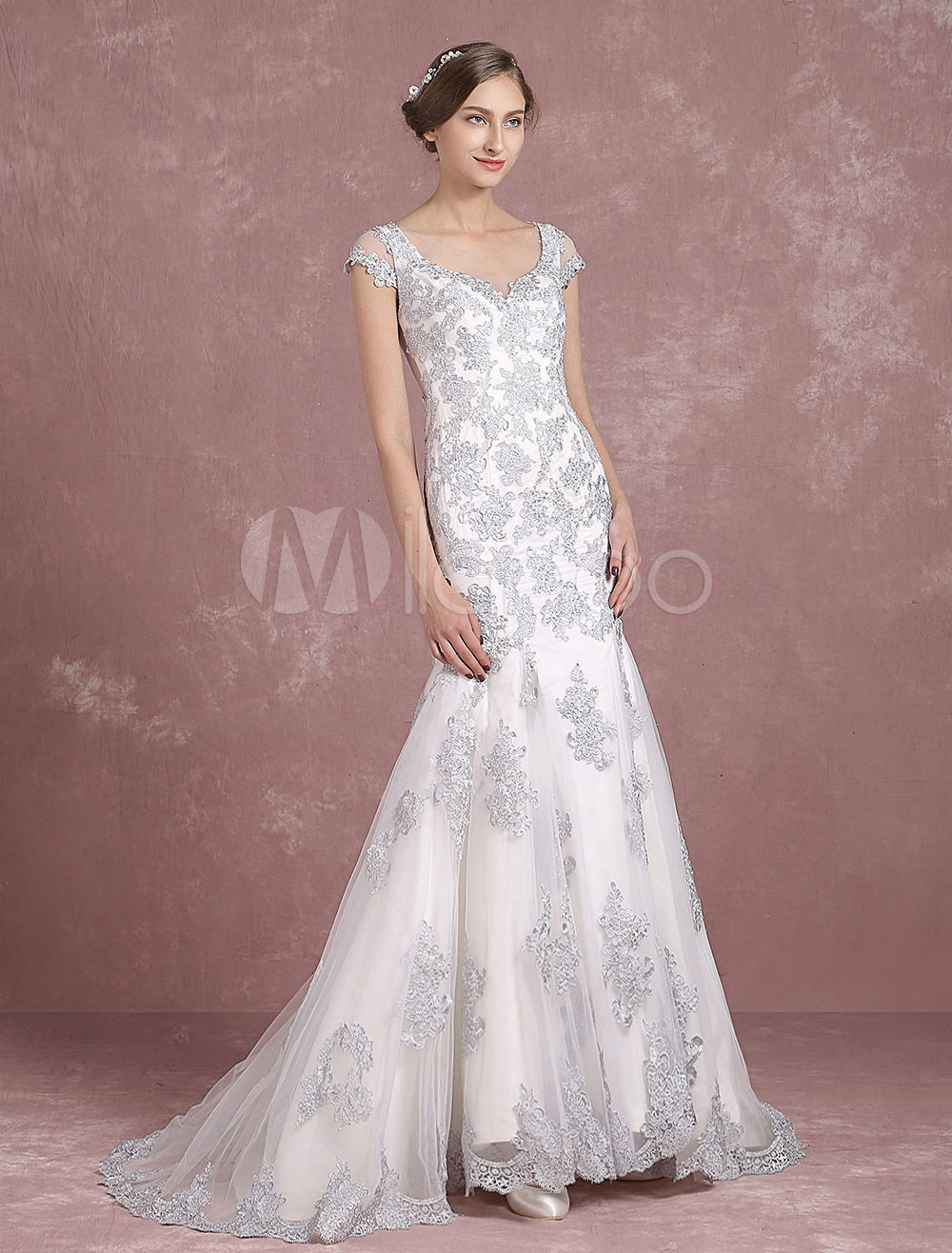 Silver Wedding Dress Mermaid Bridal Dress Lace Applique Bridal Gown Sheer Back Sleeveless Button 0596