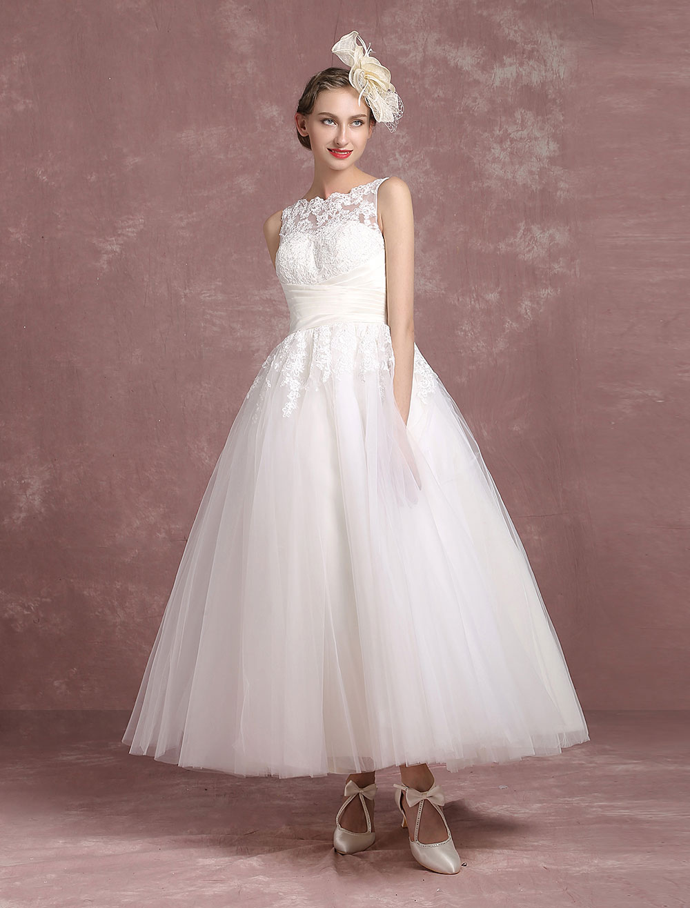 Vintage Wedding Dress Ivory Tulle Bridal Gown Back Split Bateau Lace ...
