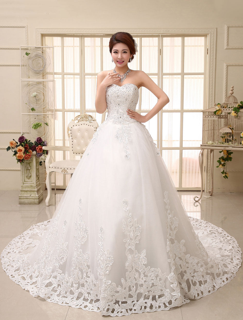 sweetheart neckline lace wedding dress