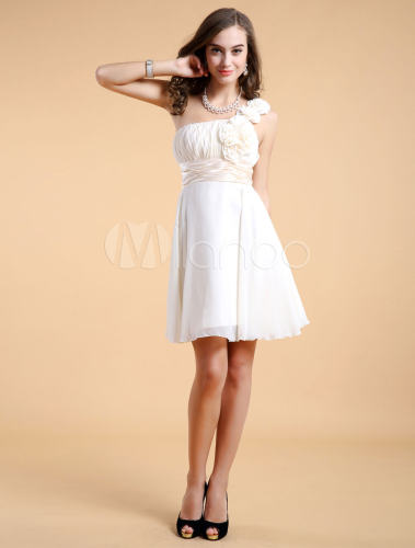 Briseida – One-Shoulder Pleated Gown