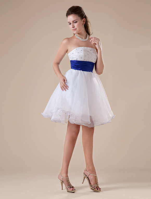 Modern White Tulle Homecoming Dress with Sweetheart Neckline - Milanoo.com