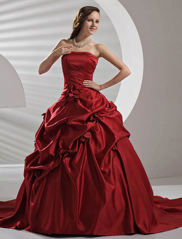Boda Vestidos de novia | Vestido de novia rojo de satén de línea A sin tirantes de cola larga - SN39149