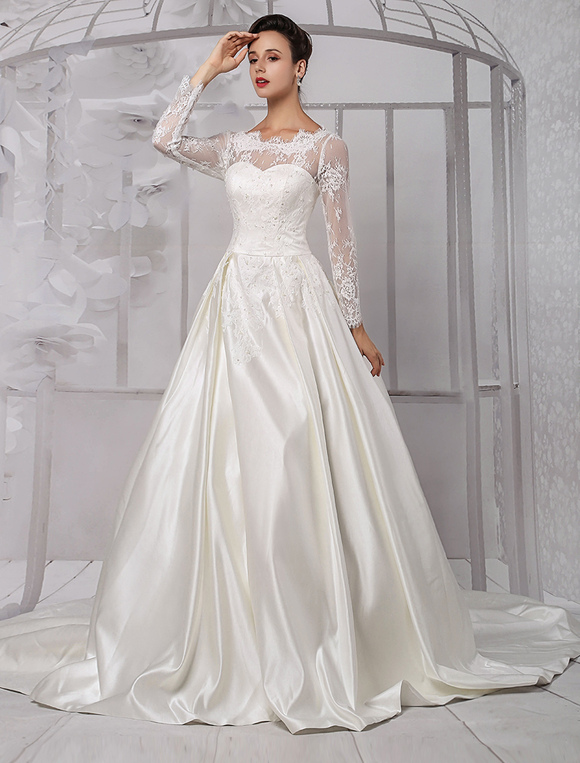 Long Sleeve Lace Wedding Dress Bridal Gown With Cathedral