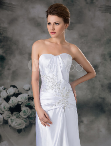 Chapel Train White Ruched Sheath Wedding Dress with Sweetheart Neck ...