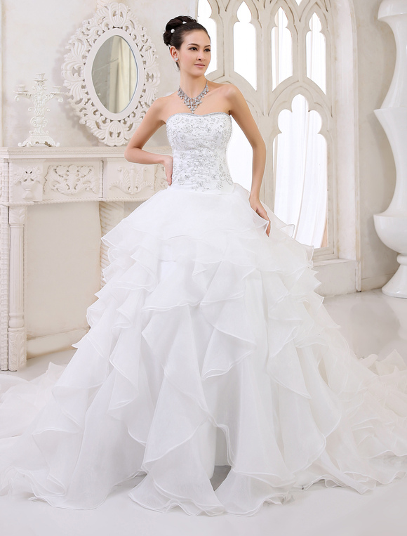 Boda Vestidos de novia | Marfil vestido de novia con escote en corazón y cuentas de cola capilla Milanoo - WO74955