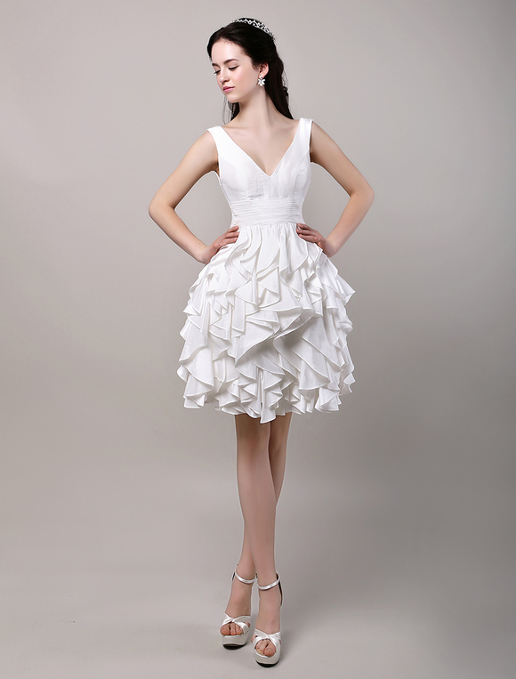 Boda Vestidos de novia | Vestido de novia de tafetán con cuello en V y capas hasta la rodilla - LS58245