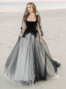 Gothic Black Wedding Dresses Lace A-Line Square Neckline Sleeveless Lace Tulle Velour Floor-Length Bridal Dress Free Customization