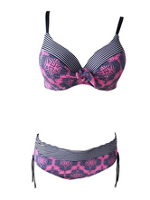 Curvy Bikini Pics