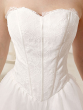 sweetheart neckline small bust