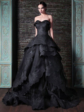 Vestidos de noiva preto gótico Tecido de cetim Silhueta de princesa sem mangas cintura natural frisado trem vestido de noiva vestido de noiva