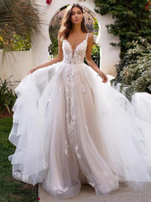 Свадебные платья A Line V-образным вырезом без рукавов Кружева Appliqued Bridal Gowns с шлейфом