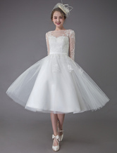 ヴィンテージのウェディングドレスチュールバトー3/4丈Aラインの花嫁衣装ガウンショートブライダルドレス