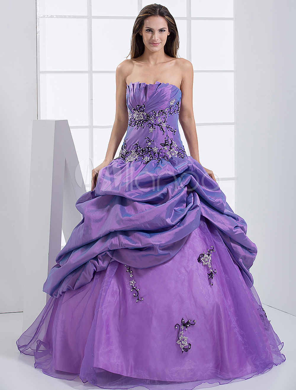Ball Gown Lilac Taffeta Scalloped-Edge Neck Quinceanera Dress - Milanoo.com