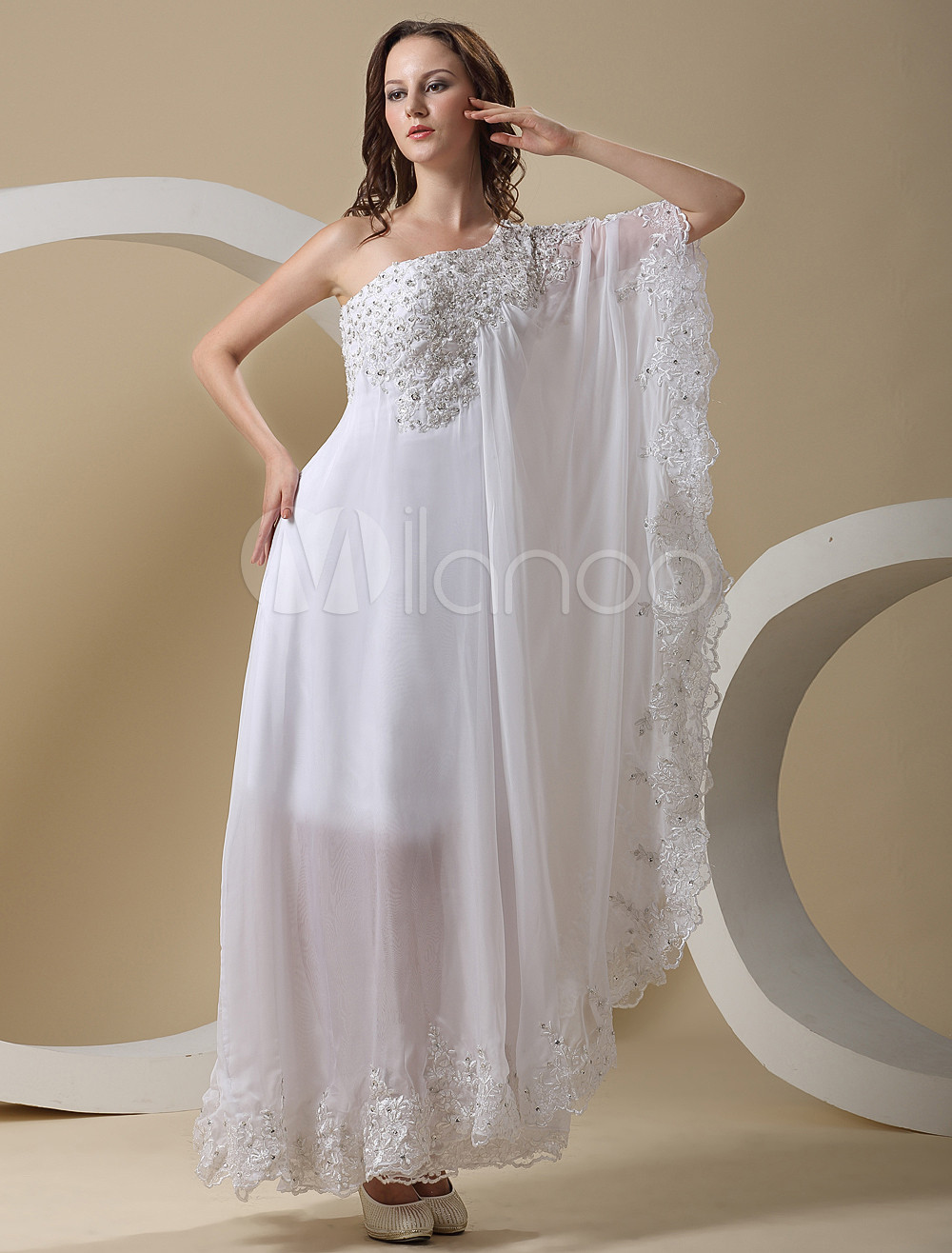 net lace gown