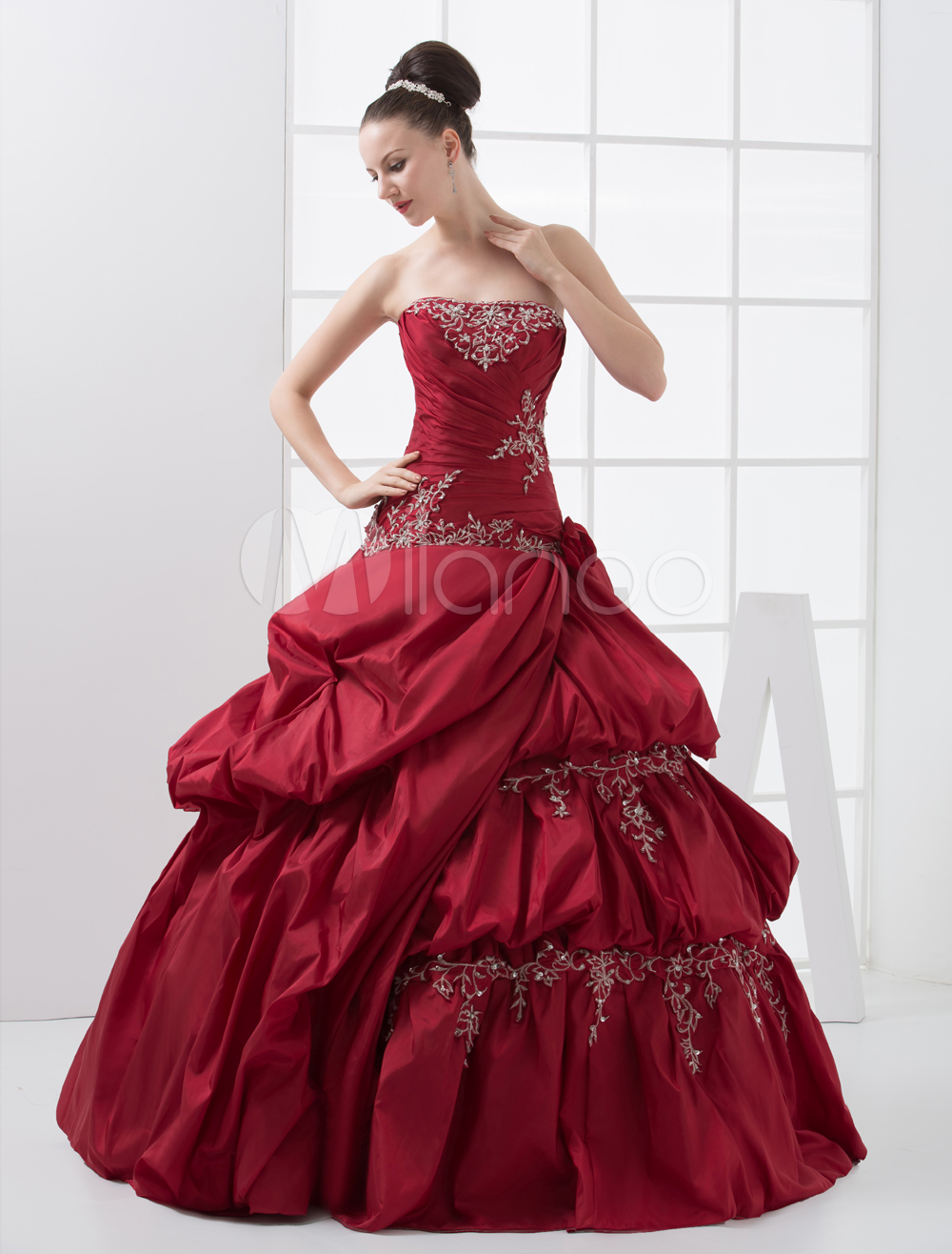 Gorgeous Burgundy Strapless Beading Taffeta Ball Gown - Milanoo.com