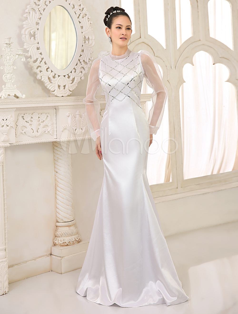 White Satin Sleeveless Ladies Evening Dress