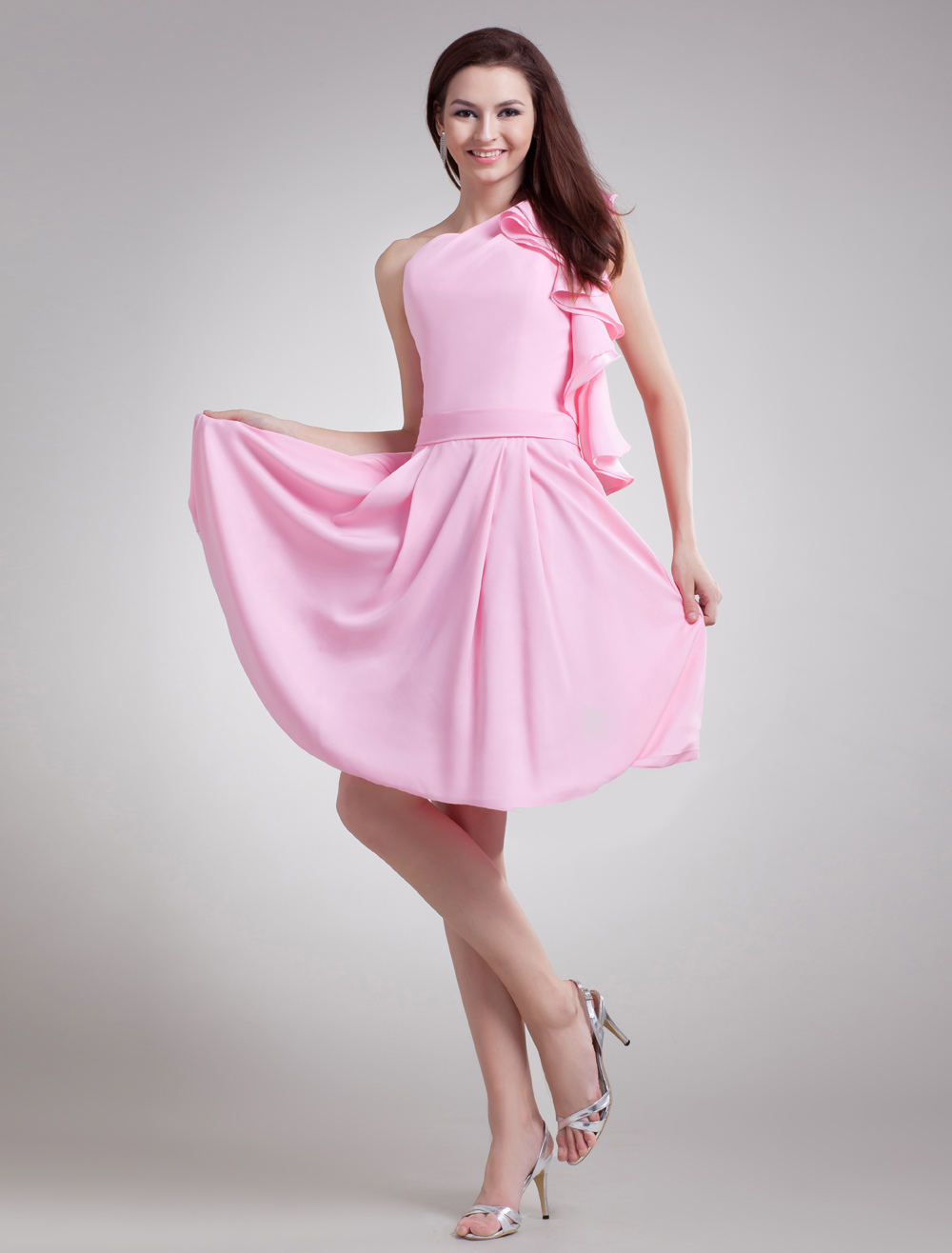 Розовое платье с корсетом