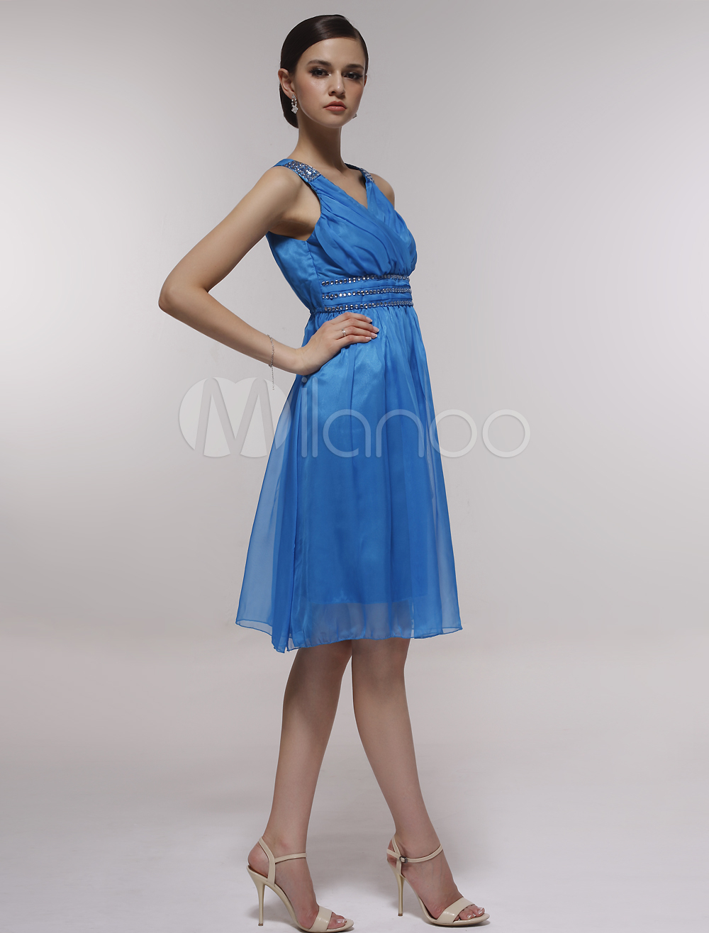Pretty White Satin Gauze V-neck Knee-length Graduation Dress - Milanoo.com