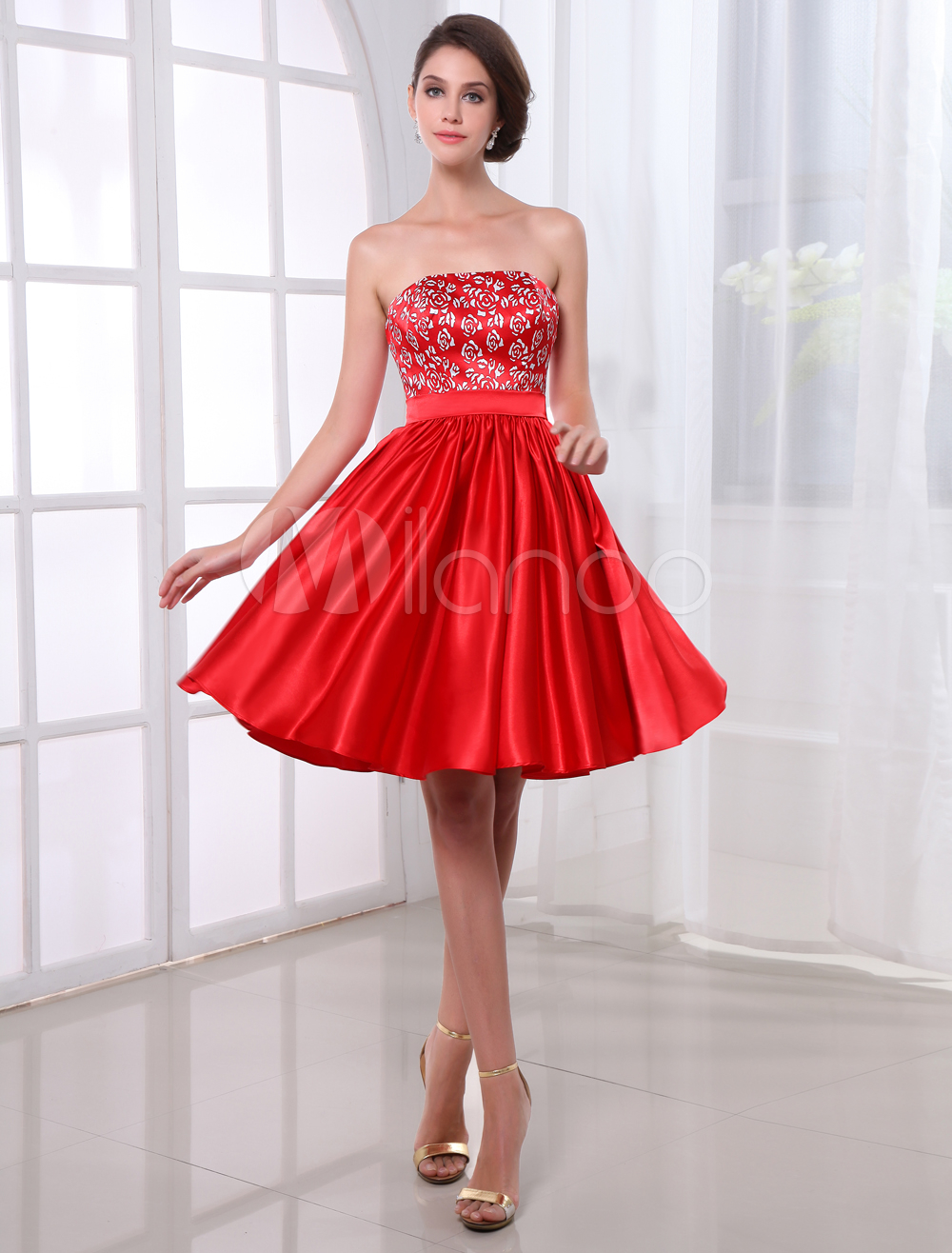 Sweet Red Strapless Dress In Knee Length