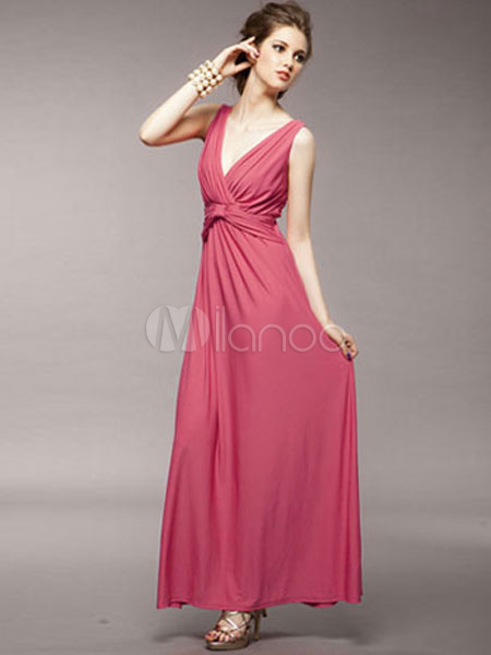 vestito lungo con scollo av