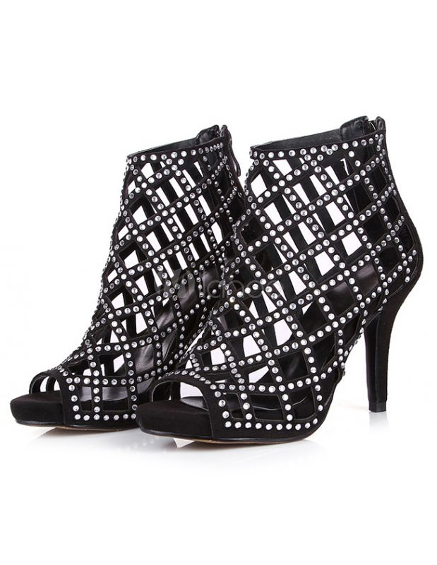 black heels with zipper in back