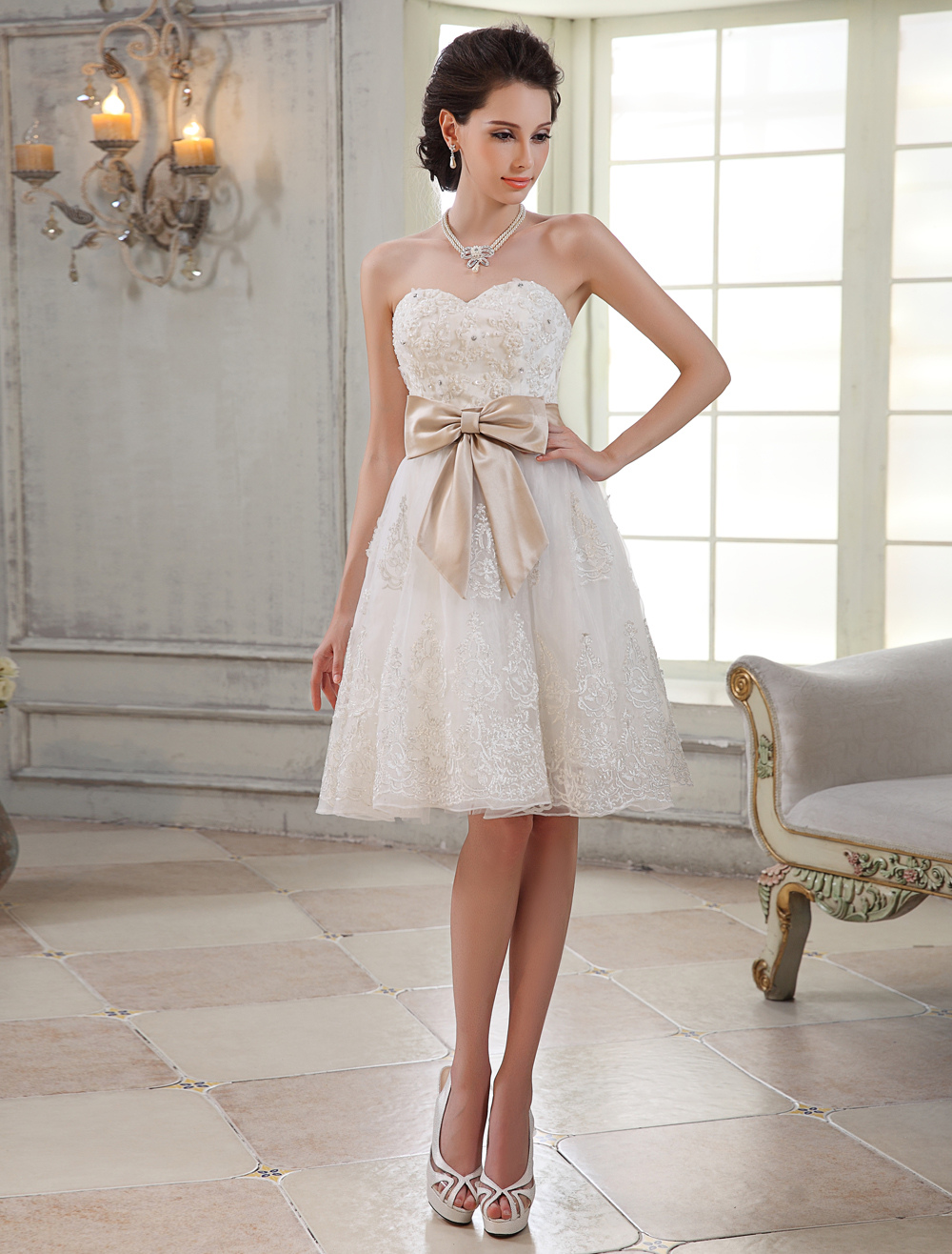 Vestido de novia de encaje de color marfil con escote de corazón de estilo  moderno Milanoo 