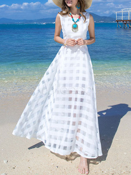 vestido de praia branco longo