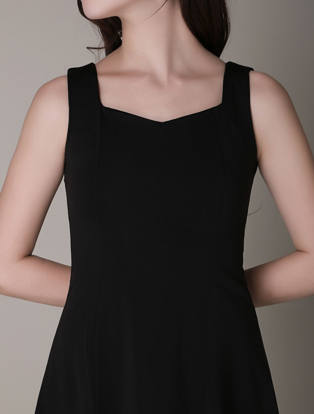 Black Straps Deep-V Flare Dress - Milanoo.com