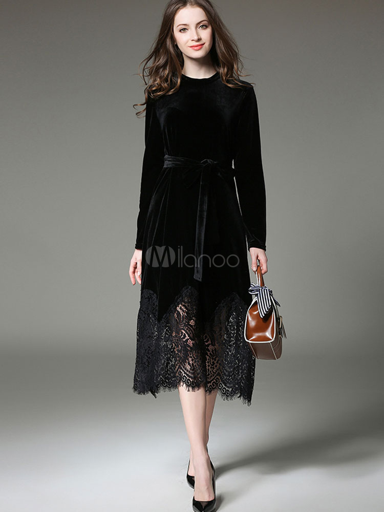 Round neck lace skater dress