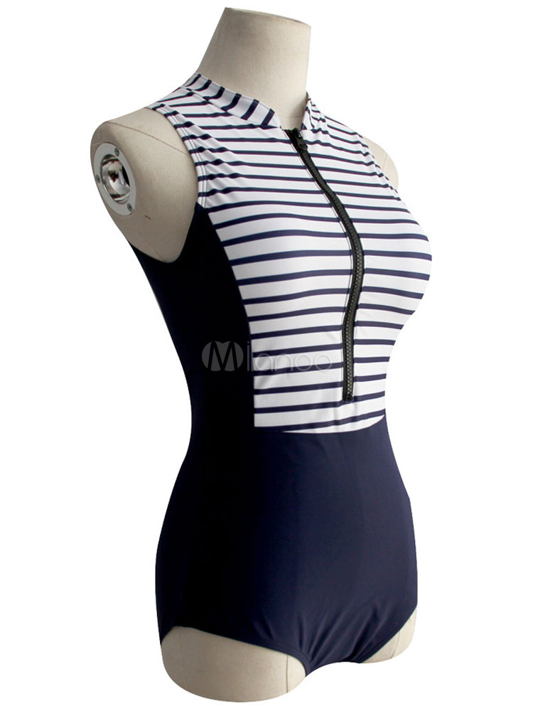 beau maillot de bain 1 de plage en polyester bleu beau maillot de bain 1 de plage en polyester bleu