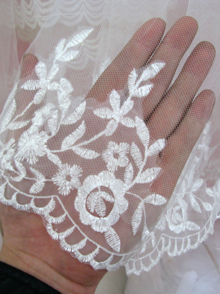 Wedding Veils Long Lace Trim Ecru White One Tier Tulle Cathedral Bridal ...