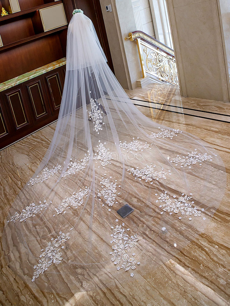 ivory long wedding veil