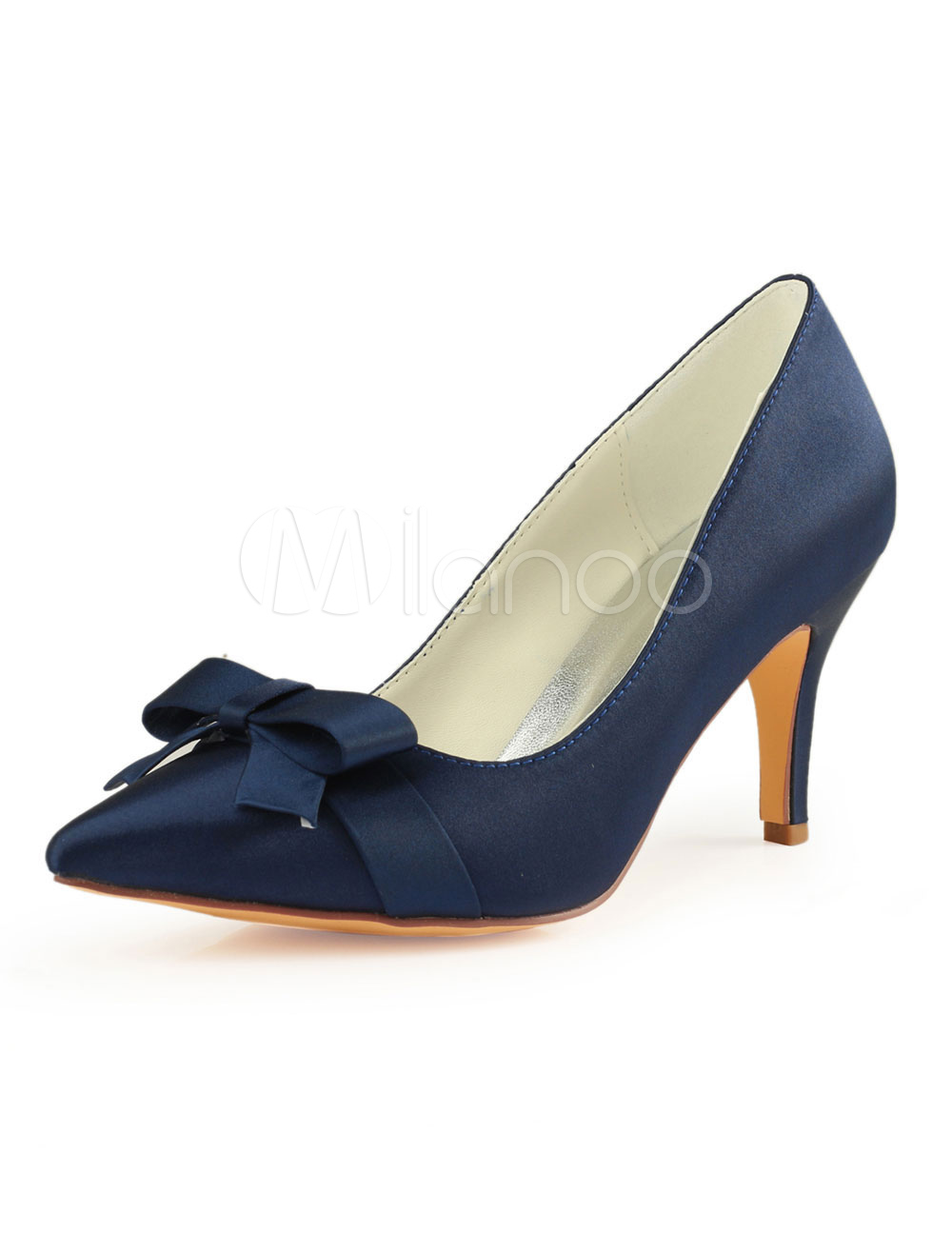 navy blue pointed shoes