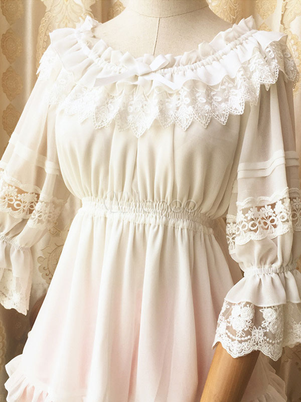 Sweet Lolita Blouse Dentelle Blanche Manches Hime Lolita Chemise Deguisements Halloween Milanoo Com