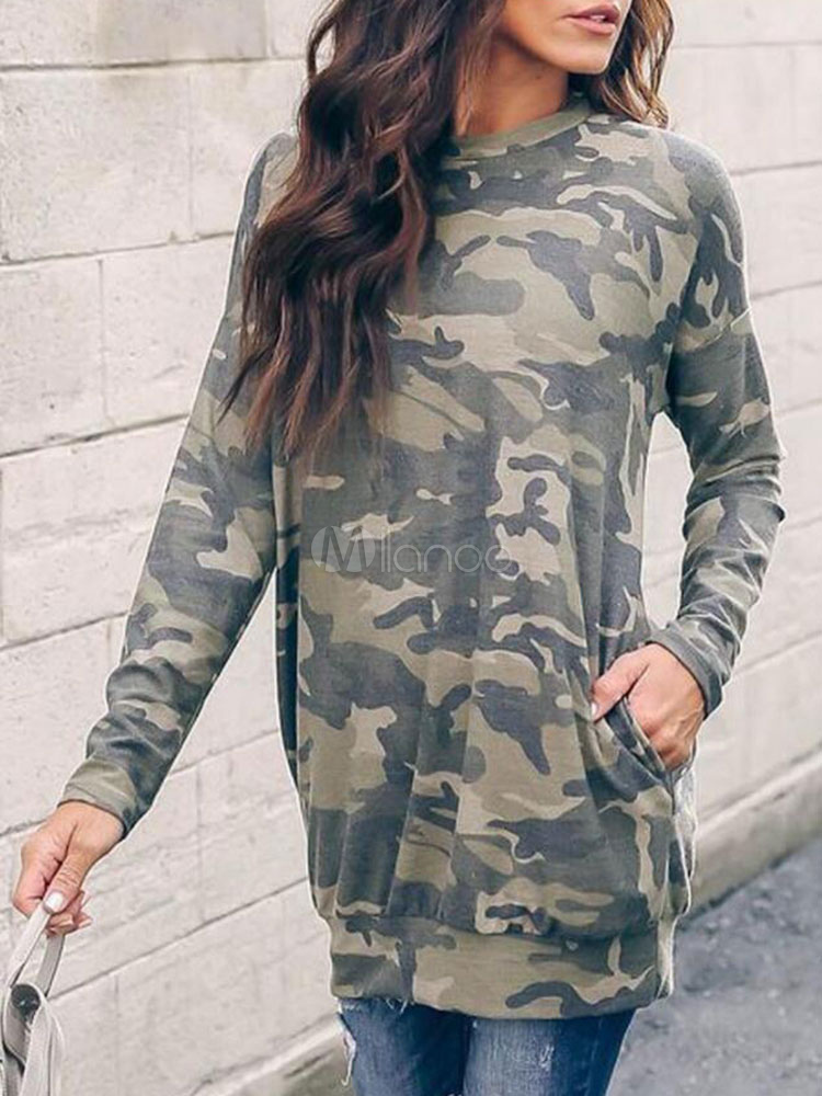 women's oversized camo sweatshirt