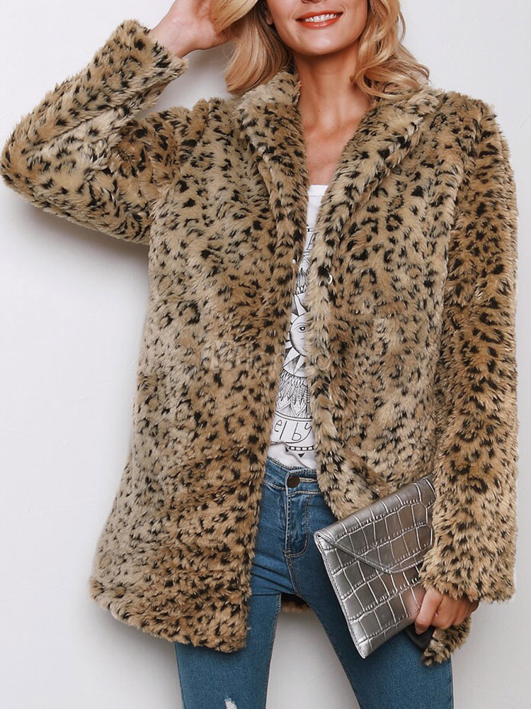 casaco de pelo animal print